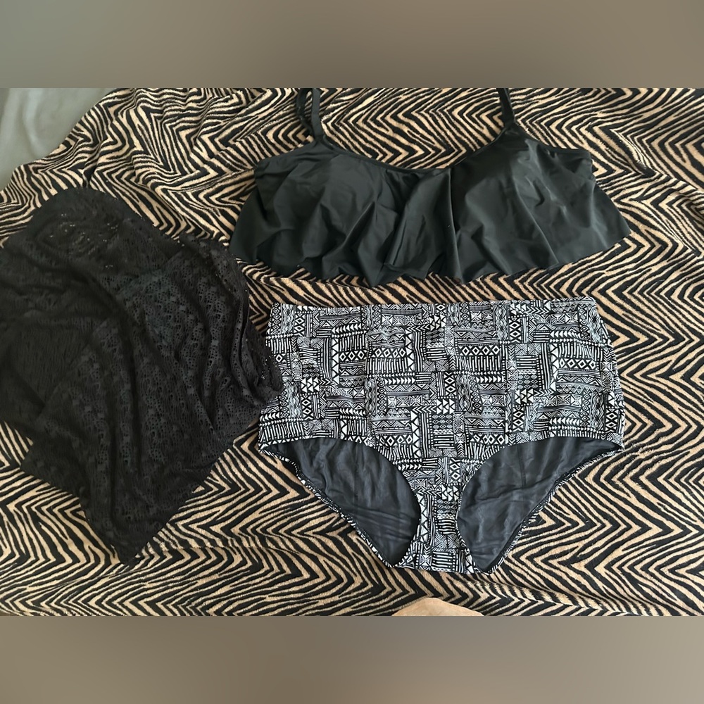 Torrid Aztec bikini flouncy top and crotchet sarong